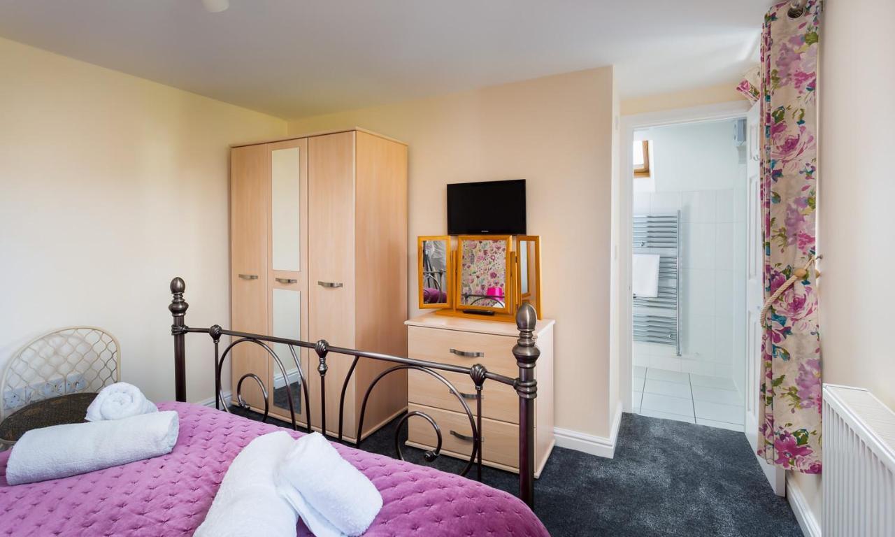 Woodside West Villa Боунес он Уиндърмиър Екстериор снимка